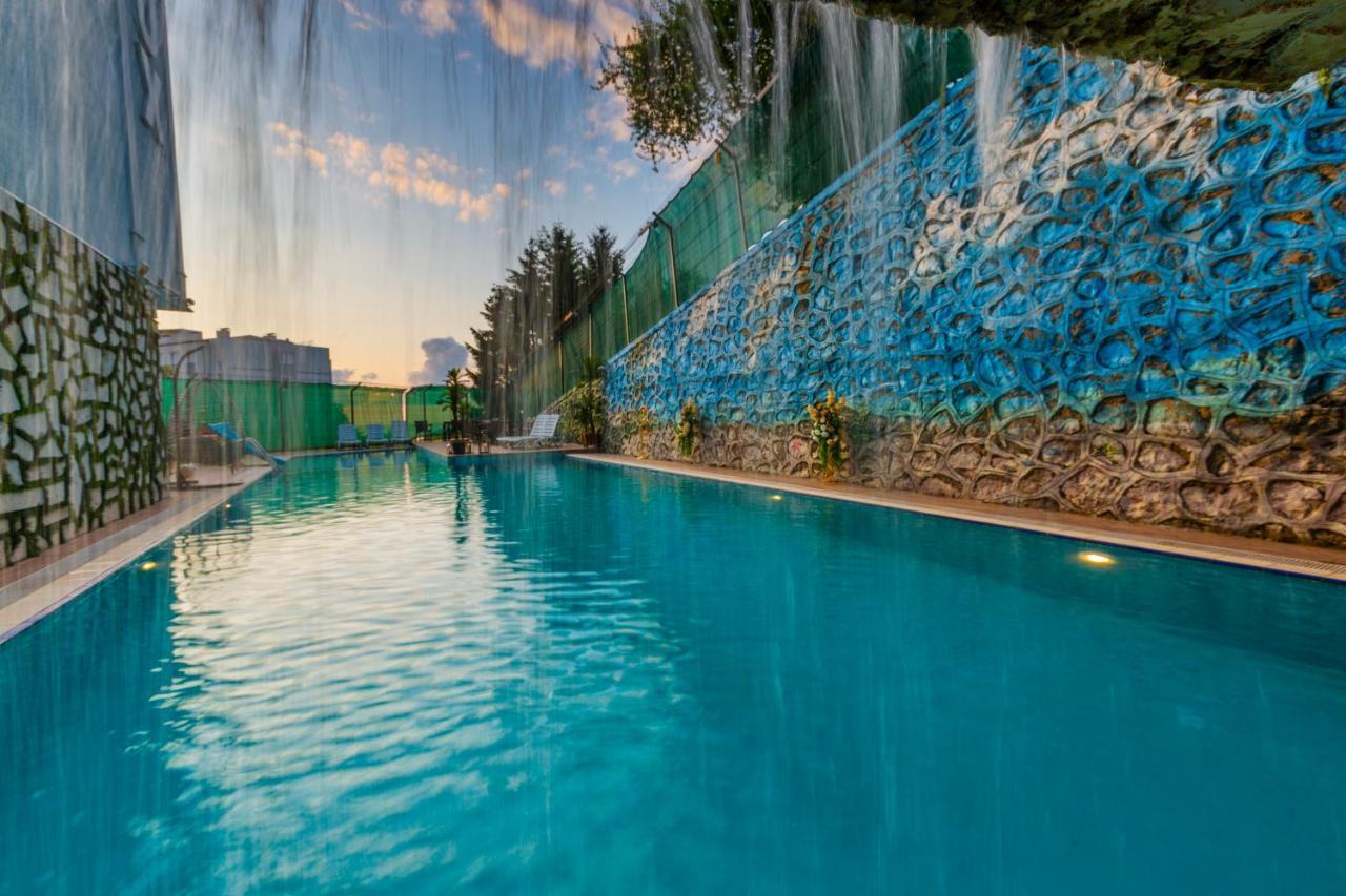 Arezzo Deluxe Suite Hotel Trabzon Exteriör bild